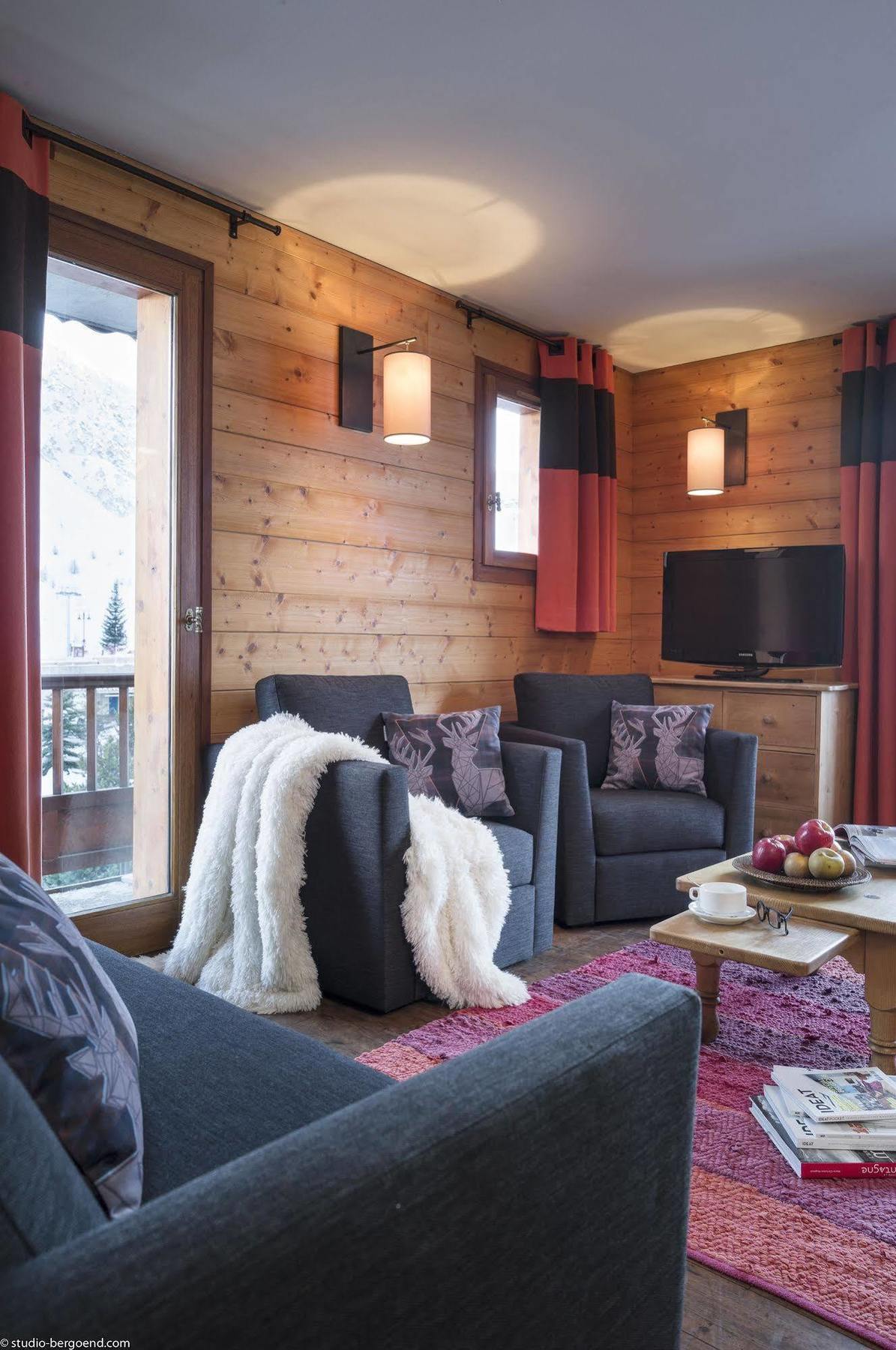 Chalets Montana Planton ティニュ エクステリア 写真